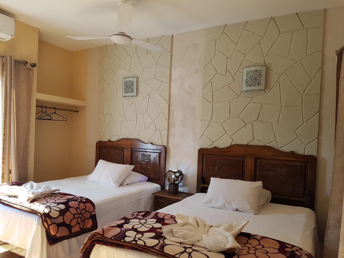 Hotel Mayahau โกบา ภายนอก รูปภาพ